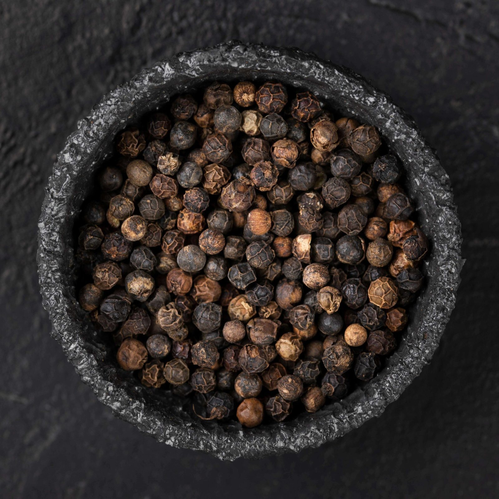 Piperul negru: beneficii pentru sănătate