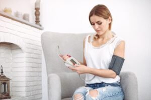 Cum să Menții Tensiunea Arterială Sănătoasă